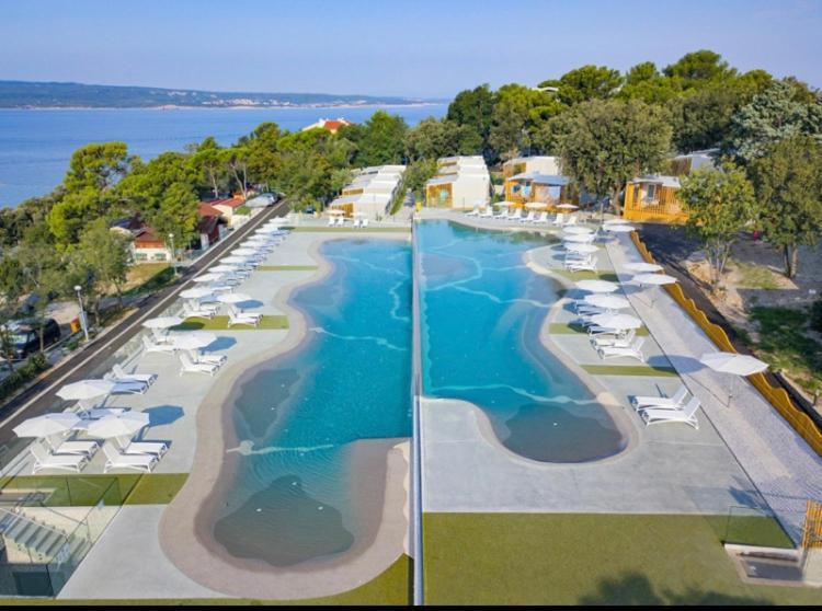 Villa Family Grand De Luxe Mobilhome เซลเซ ภายนอก รูปภาพ