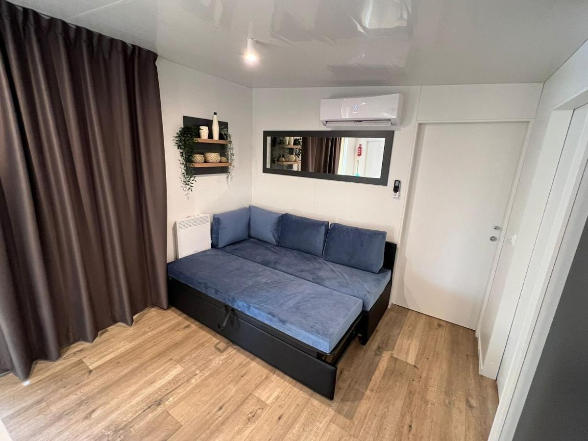 Villa Family Grand De Luxe Mobilhome เซลเซ ภายนอก รูปภาพ