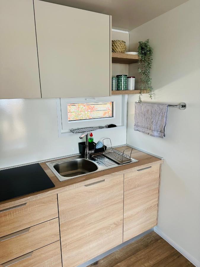 Villa Family Grand De Luxe Mobilhome เซลเซ ภายนอก รูปภาพ